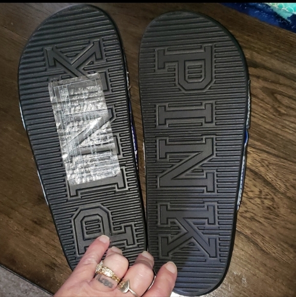 New PINK VS Halographic Logo Crisscross Spellout Slip-On Slide Sandal Medium 7/8 - Picture 3 of 4